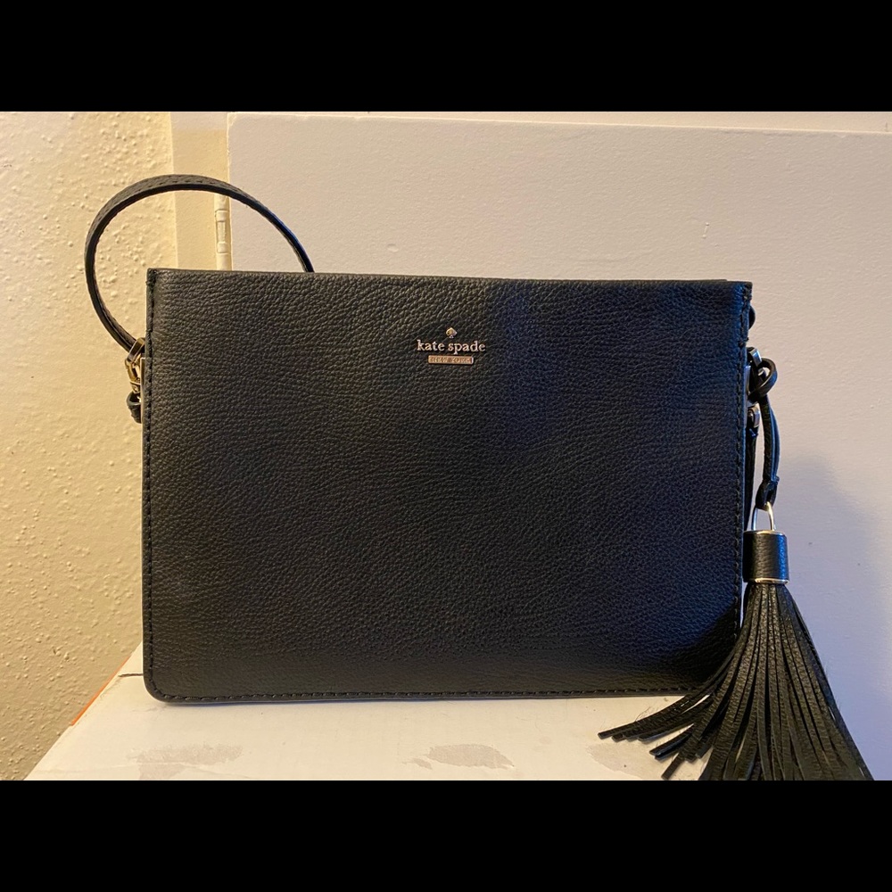 Kate spade cross body.